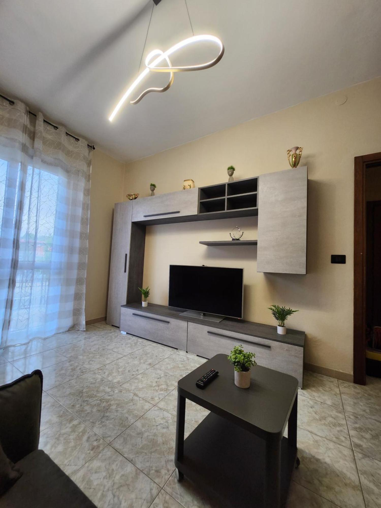 Casa Teresa Appartement Alba  Buitenkant foto