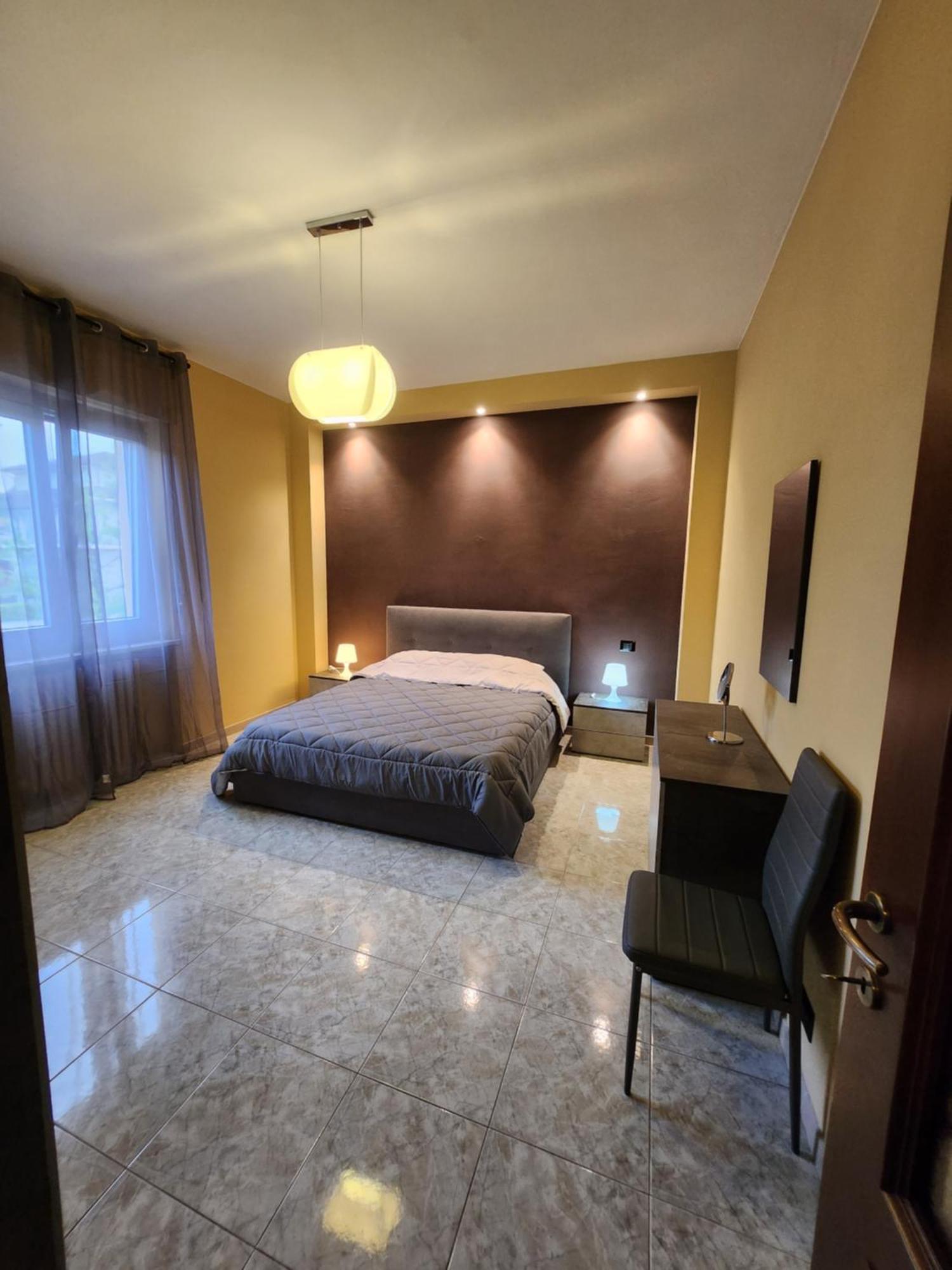 Casa Teresa Appartement Alba  Buitenkant foto